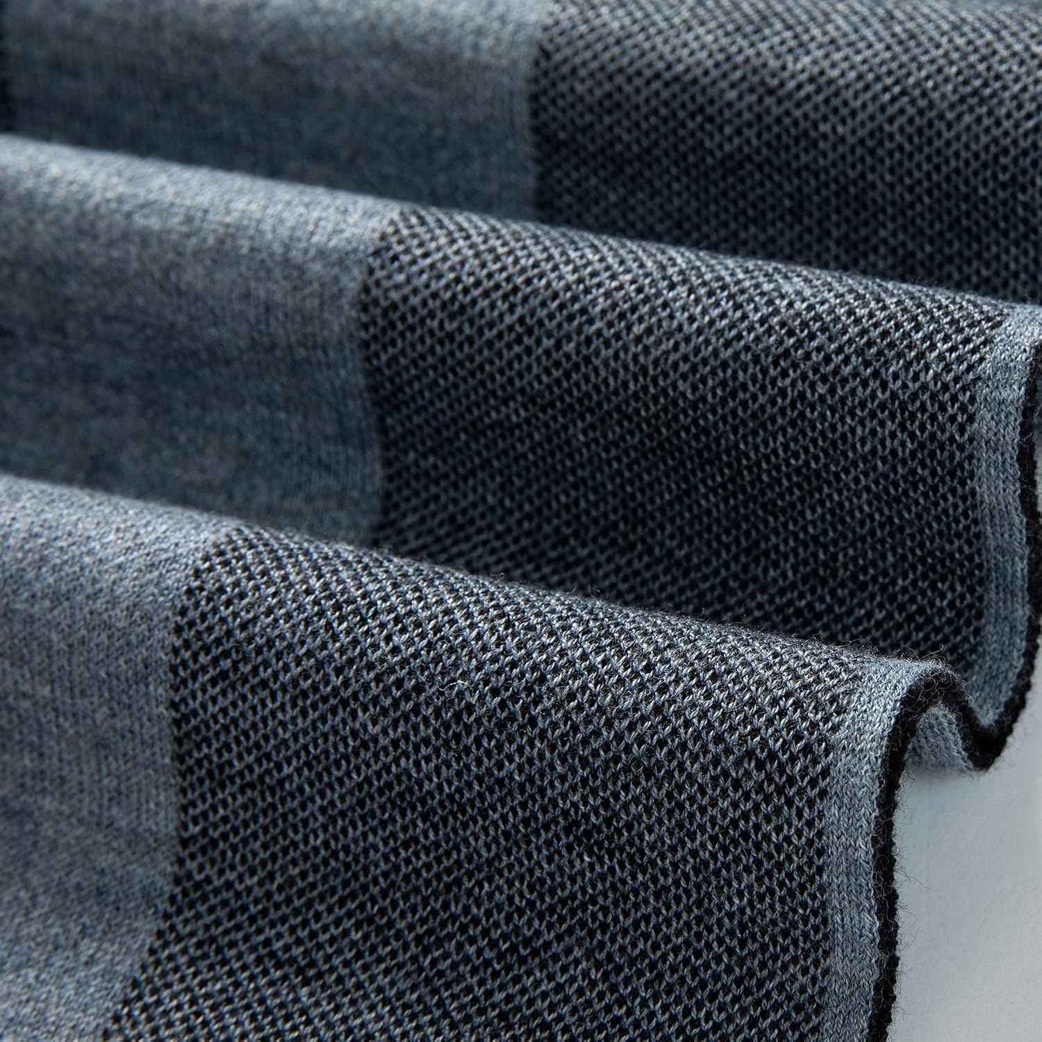 Tartan Merino Wool Scarf for Men: image 5