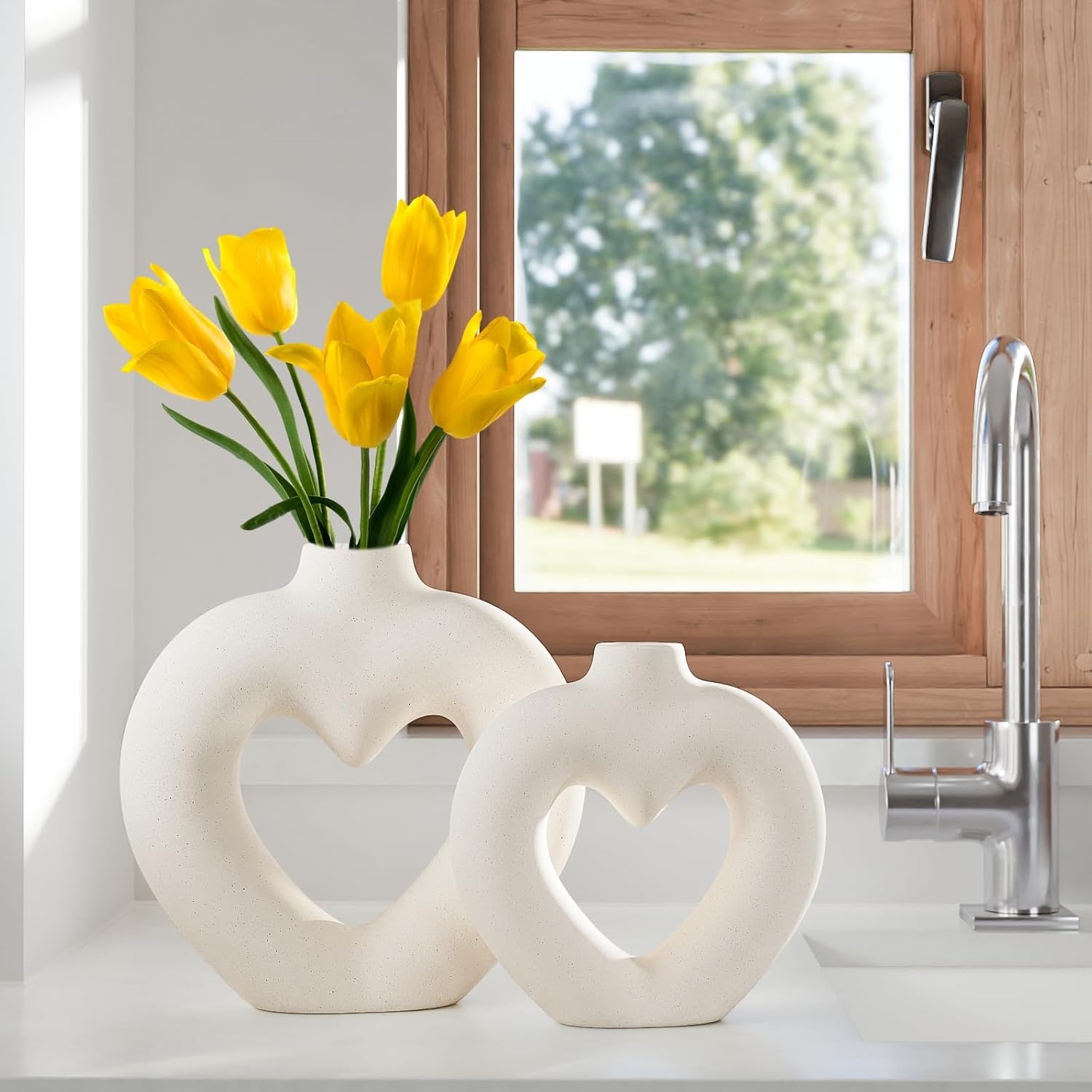 White Heart Ceramic Vases (Set of 2): image 2