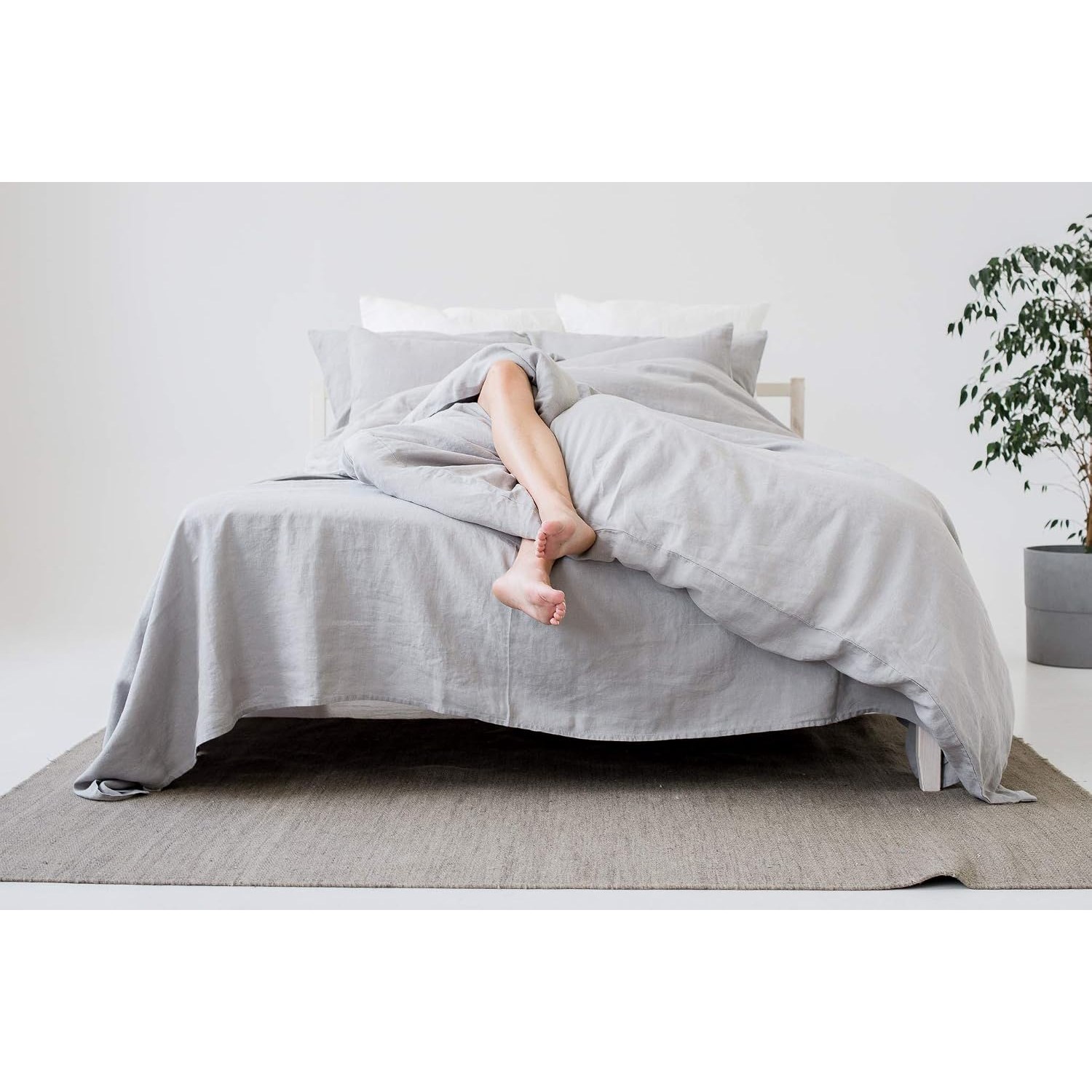 Stonewashed Linen Cushion Covers 40 cm, Light Grey, Set of 2: image 5