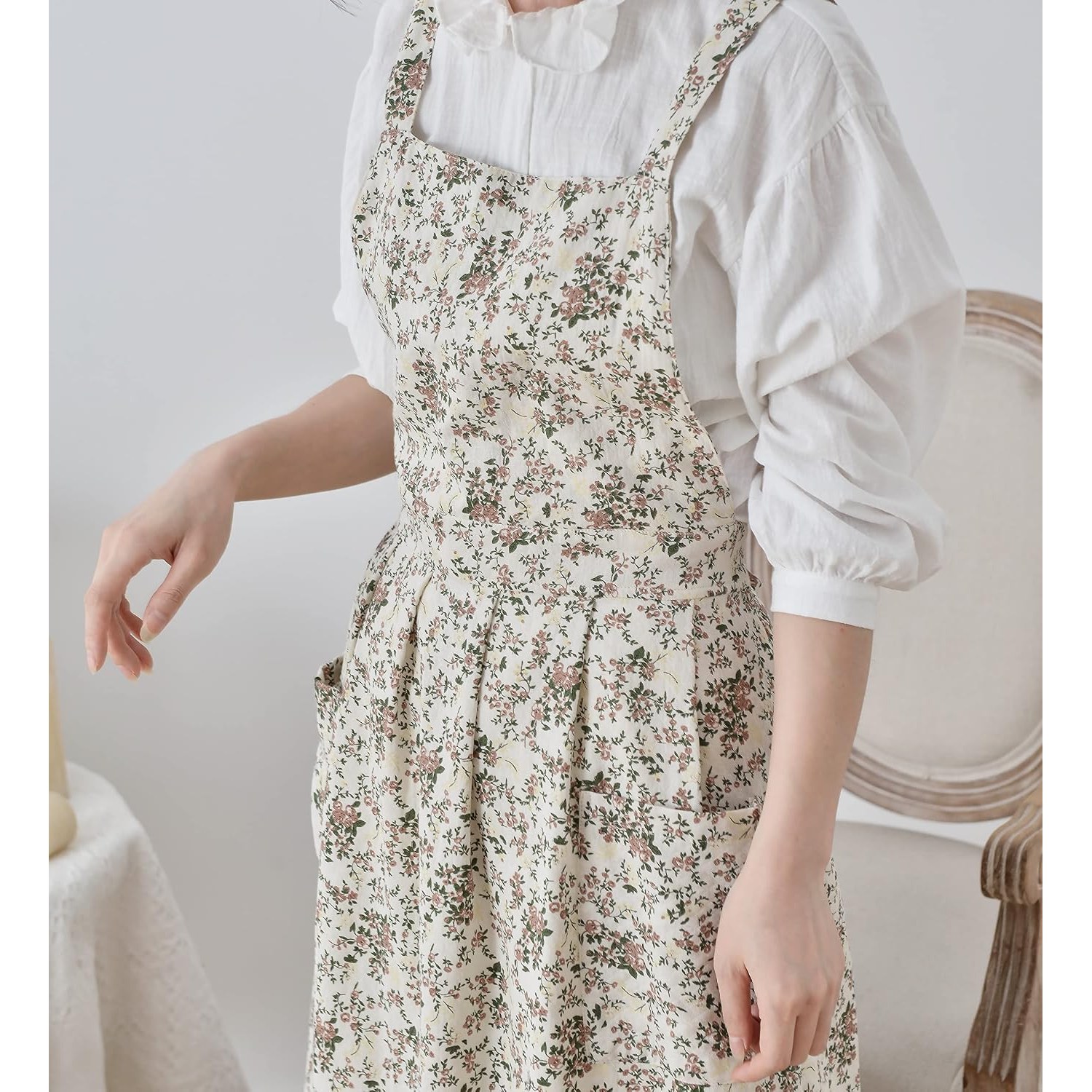 Japanese Style Washed Cotton Pinafore Apron with Pockets: image 3